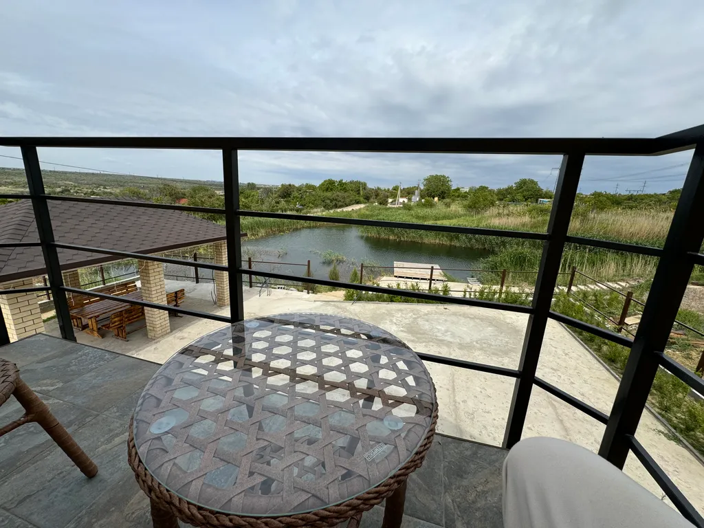 Дом у озера