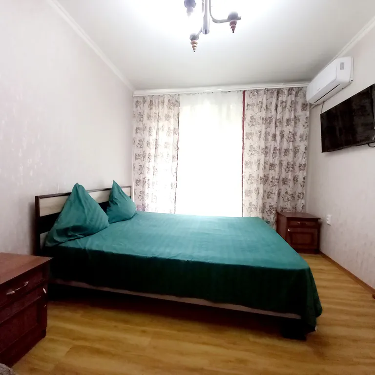 Уютная квартира в центре города рядом с парком — аренда посуточно в Мелитополь