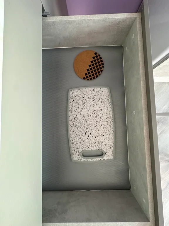 Новые апартаменты, класса комфорт, в центре, с видом на море