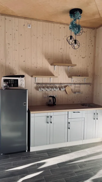 Вилла на берегу реки