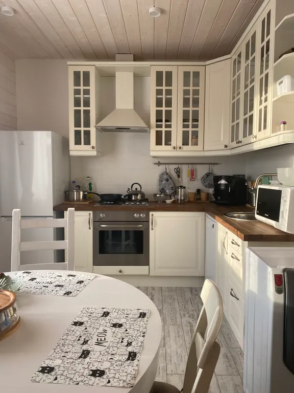 Уютный загородный коттедж недалеко от Игоры