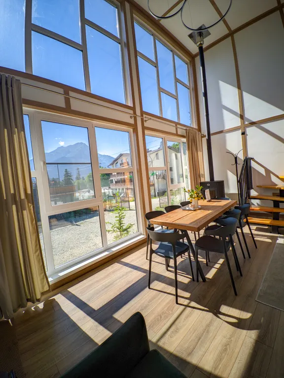 4-комнатный Дом