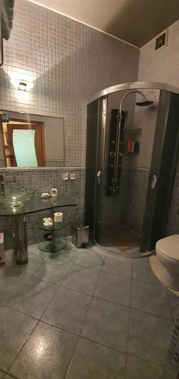 Просторная двухкомнатная квартира в курортном городе