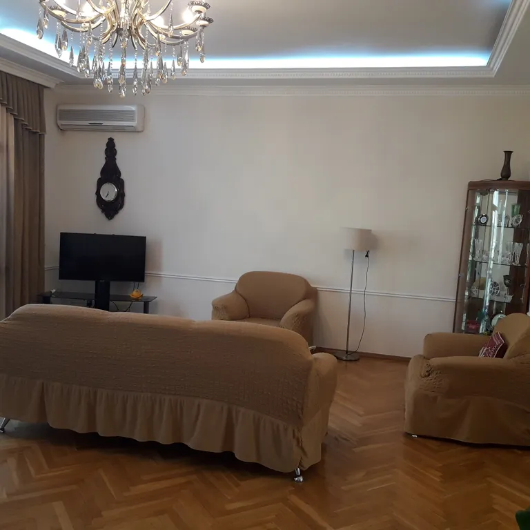 Квартира 3 спальни с видом на море, на Приморский бульвар