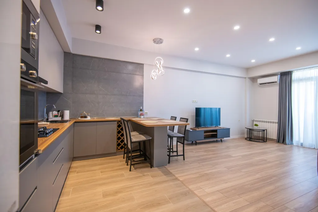 Новые 2BR апартаменты с панорамным видом на город, Реку Кура и горы