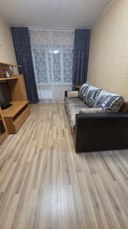 Однокомнатная квартира в микрорайоне Родина — аренда посуточно в Псков