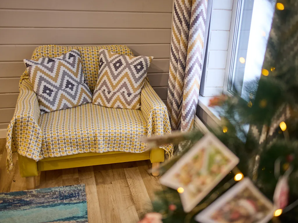 Дом 1-комнатный со спуском к источнику