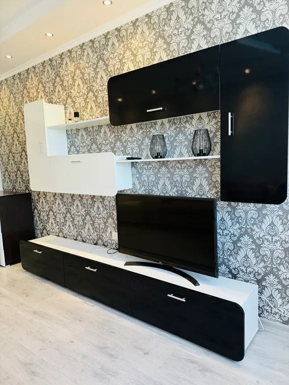 Современная уютная квартира возле большого торгового центра