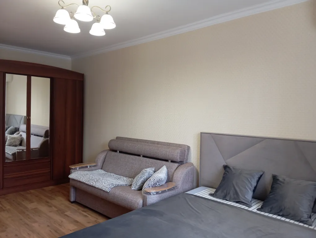 Уютная квартира с хорошим ремонтом