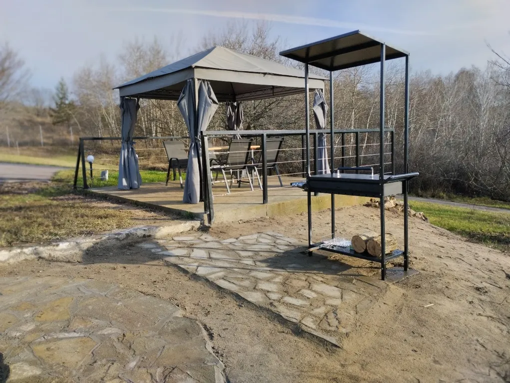 Панорамный дом с террасой