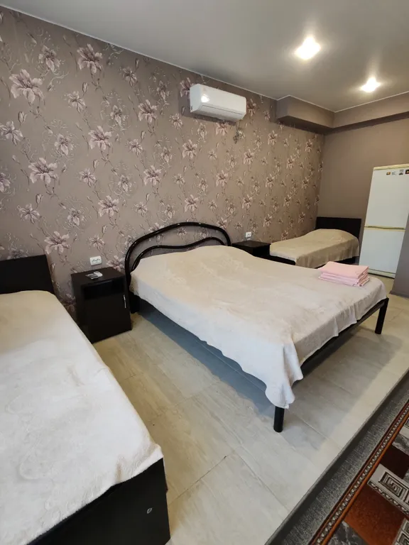 Квартира Четырёхместный стандарт — аренда посуточно в Ейск