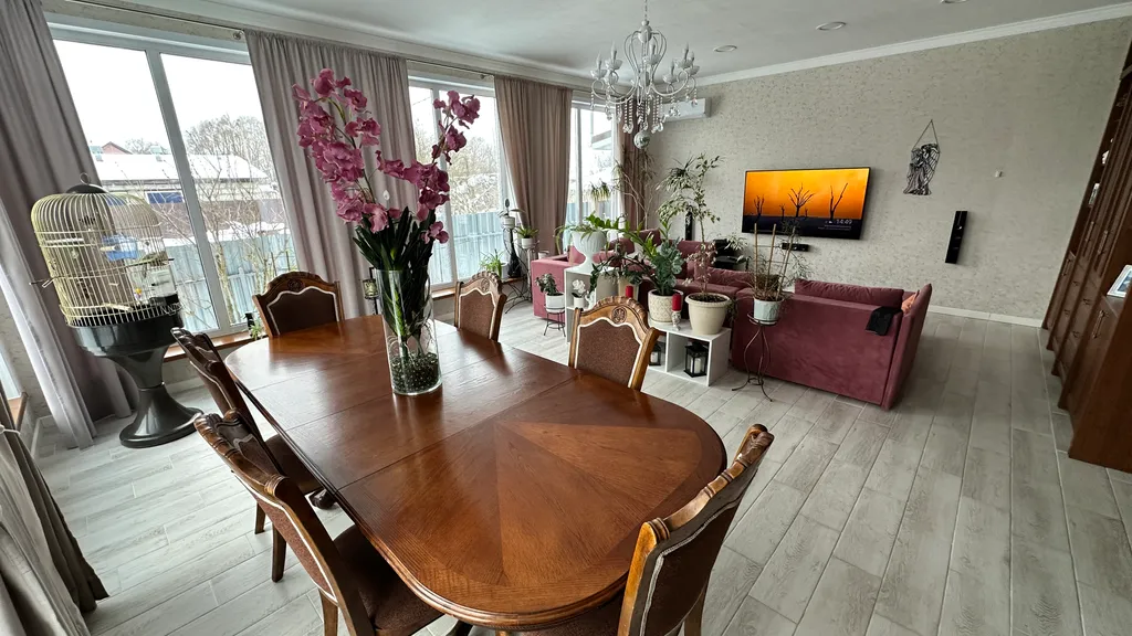 Гостевой дом с туристическим сервисом Гости