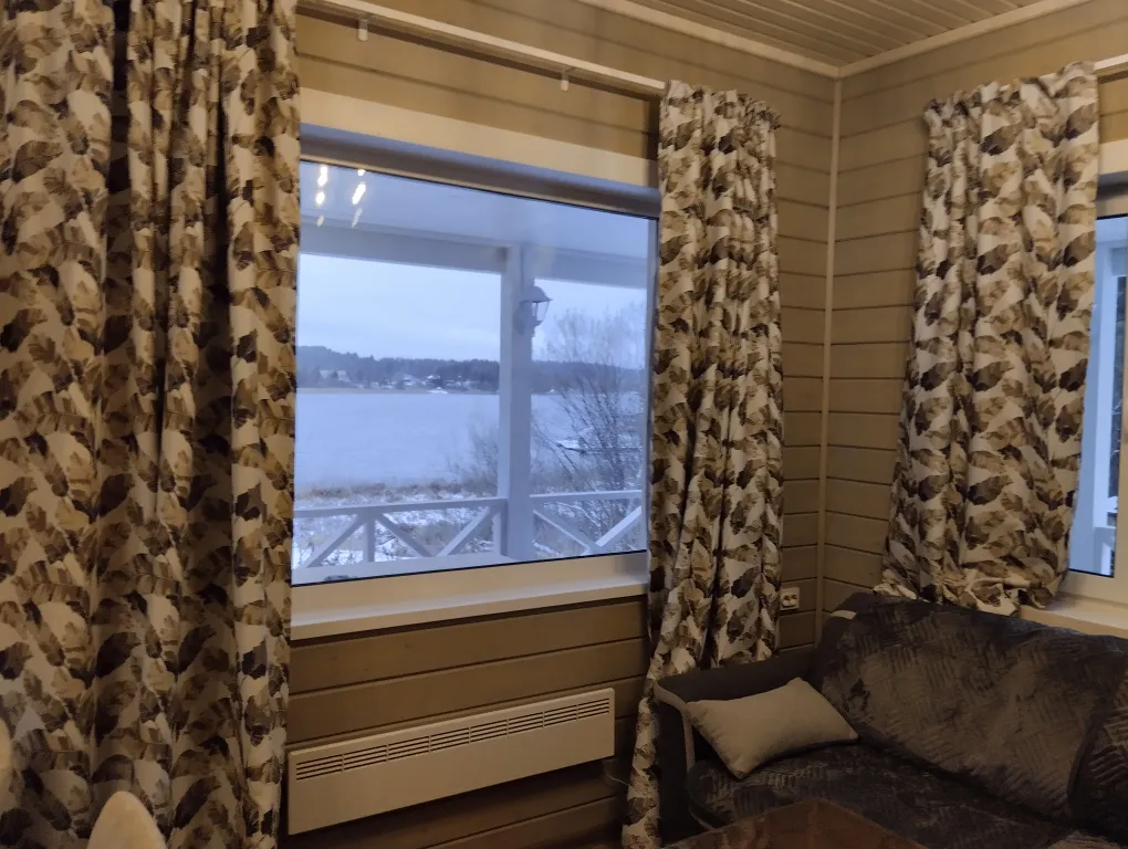 Дом у озера