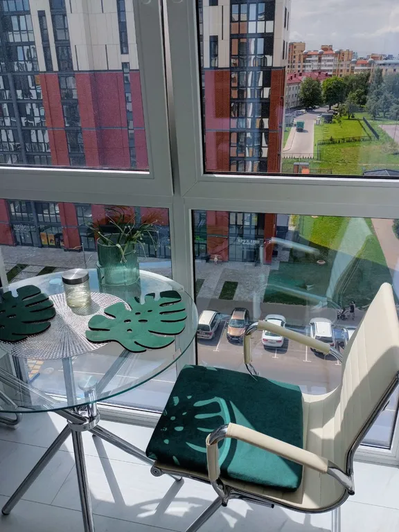 Студия с джакузи на 8 этаже в центре города