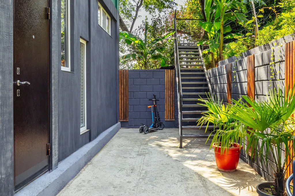 Коттедж Квартира с видом на сад и горы — Сочи