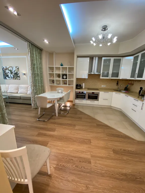 Просторный апартамент в Золотом Треугольнике Сочи