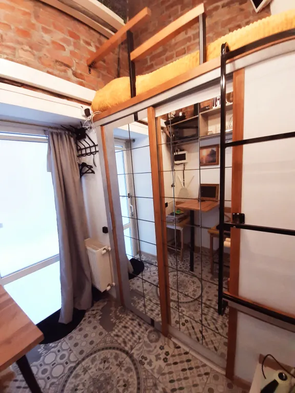 Little apart студия у Финляндского вокзала, 10 мин пешк. М. Пл. Ленина