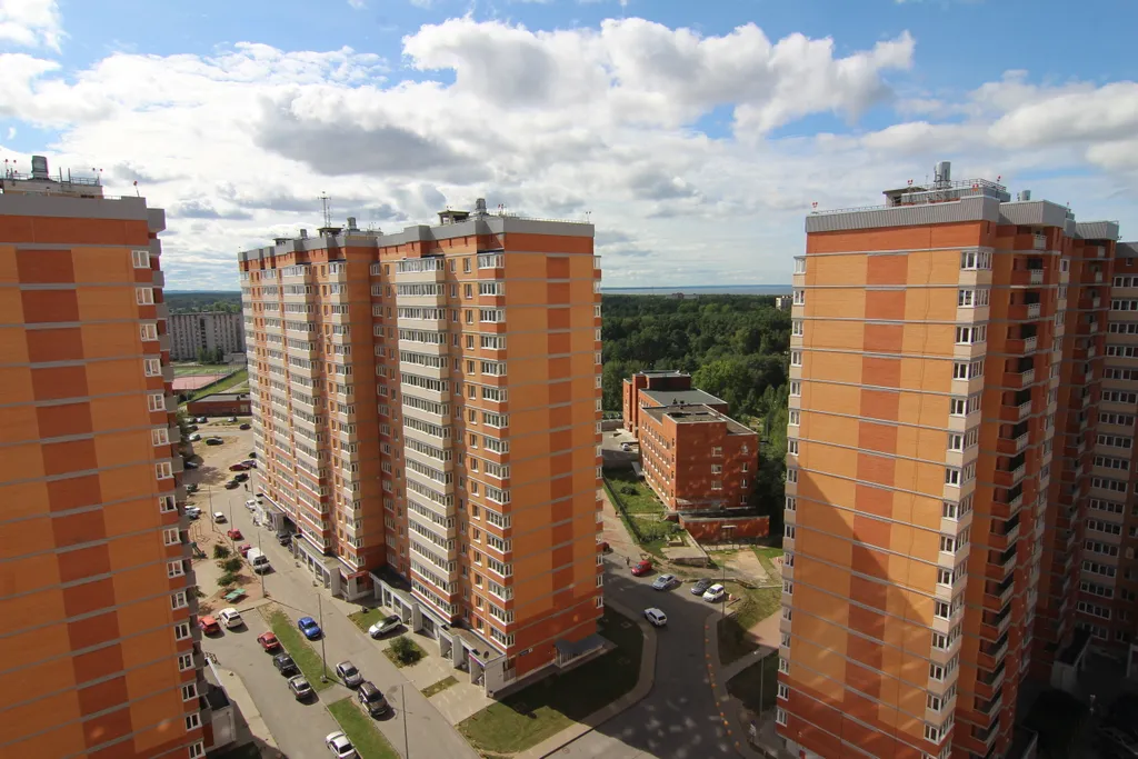 Двухкомнатная квартира люкс в спальном районе