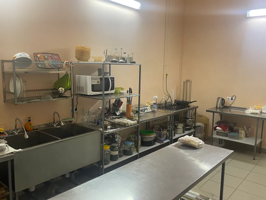 Коттедж с тремя спальнями, русской баней и бассейном