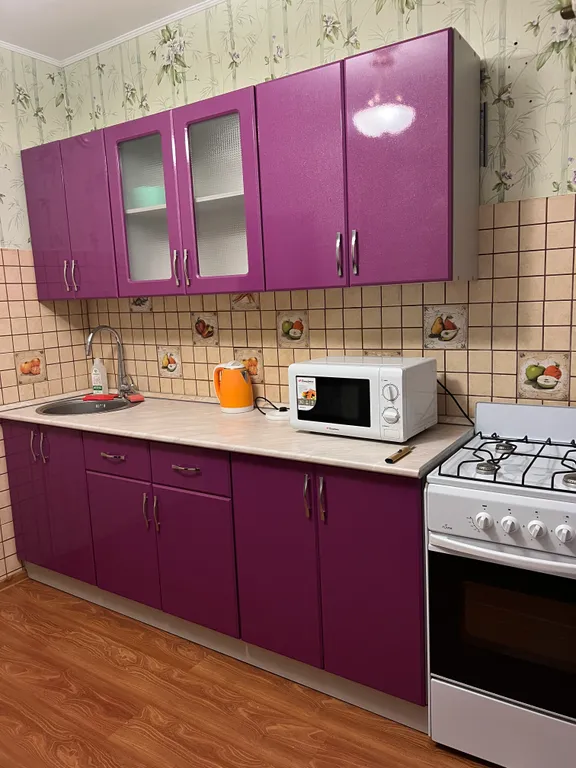Квартира Квартира в новостройке с розовой кухней — Можайск