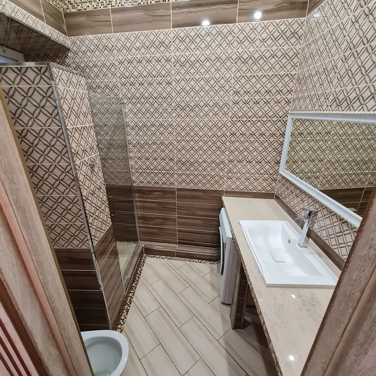 Квартира с видом на набережную у Кремля