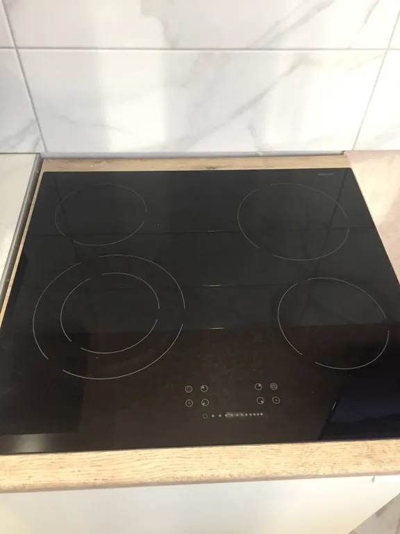 Cвeтлaя, простоpная, уютная квapтиpa