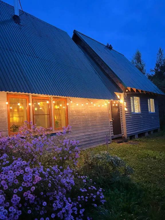 Домик Уют Самана в Родовом поместье в лесу