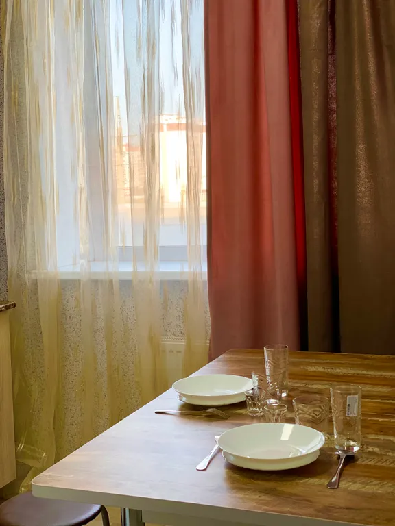 Чистая, уютная двухкомнатаня квартира в новом районе города