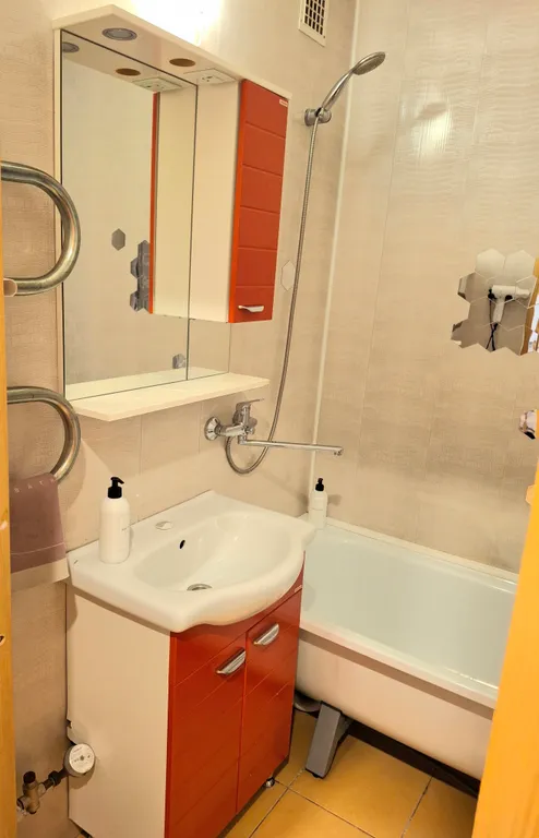 Квартира Уютная квартира в ЖК Солнечный — Тихвин