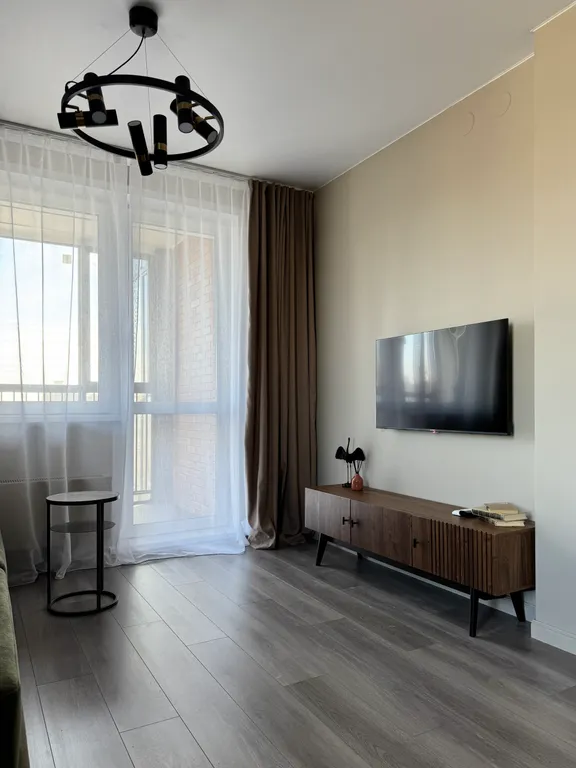 Стильная квартира рядом с ТРЦ Планета