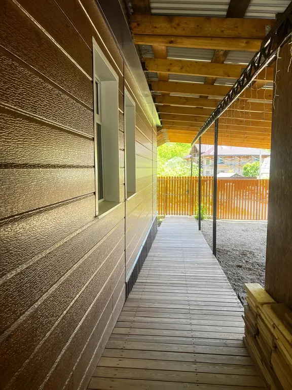 Коттедж Коттедж Уютная дача с террасой в центре поселка — Мезмай