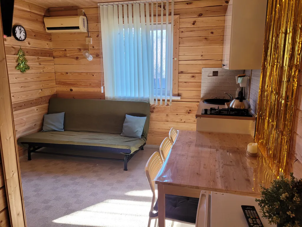 Квартира Намер с трассой на 1м этаже — аренда посуточно в Кабардинка