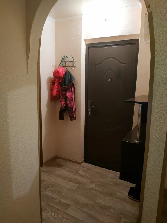 Тихая, уютная квартира в центре поселка