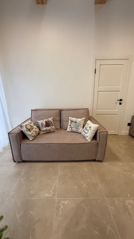 Совершенно новый дом для праздников, рядом с метро