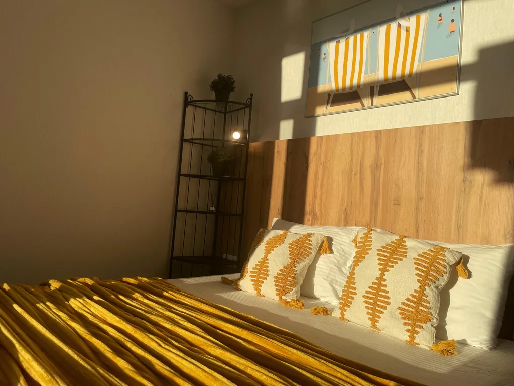 Апартаменты в 3 минутах до моря с видом на море и горы