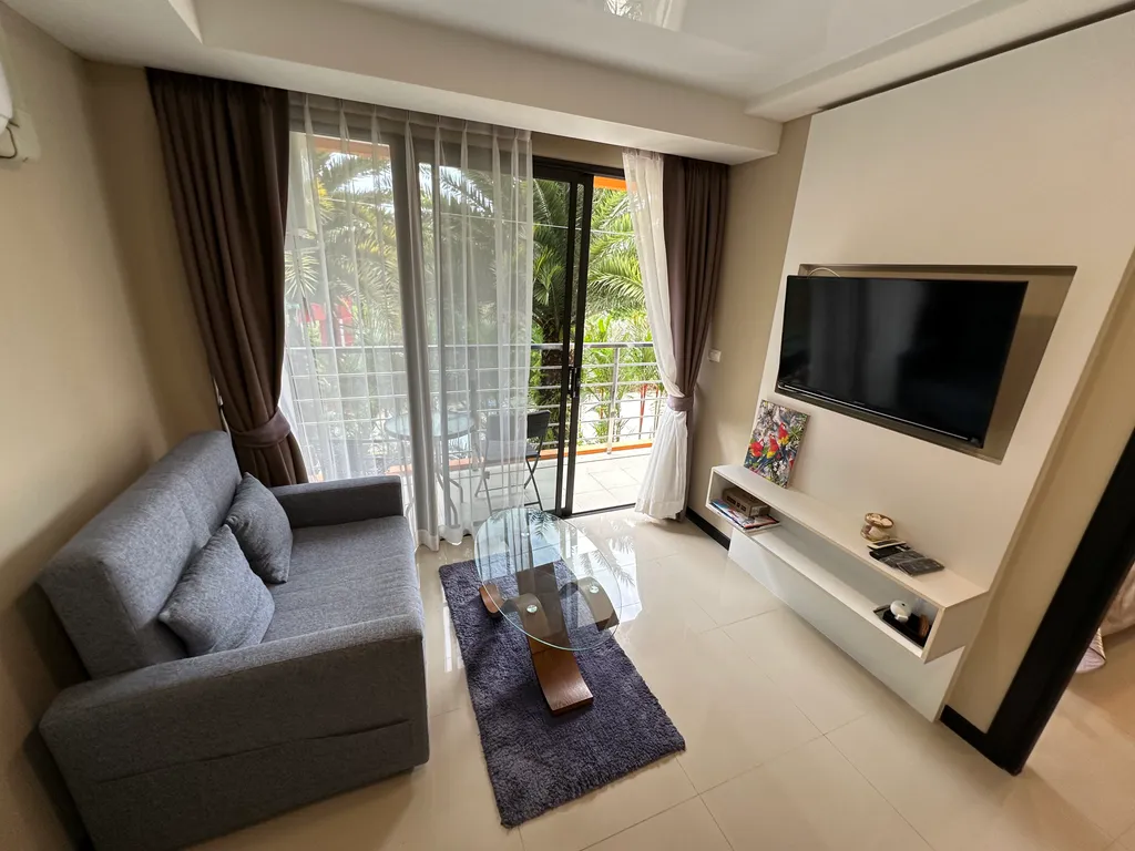 Уютная 1-спальная квартира на 3м этаже, море 750 метров