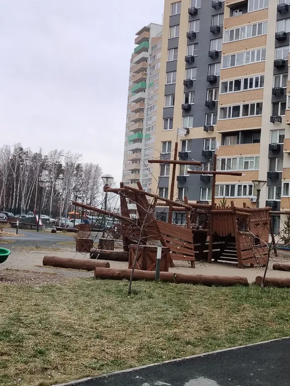 Квартира Квартира Просторная студия у озера — Тюмень