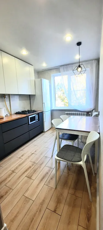 Двухкомнатная квартира у ТРК Волгамолл