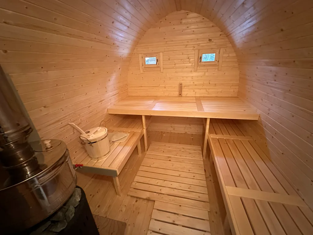 Дом с баней и чаном