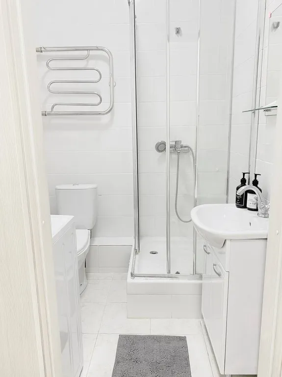 Уютная квартира с подвесным креслом