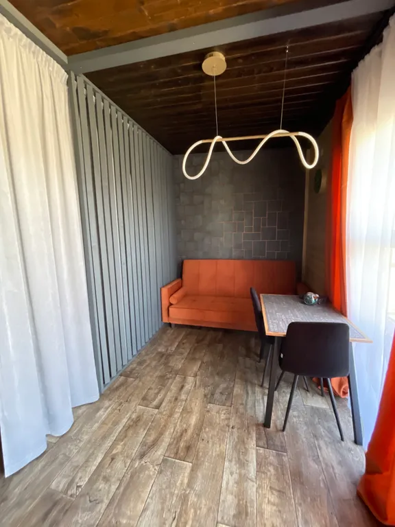 Домик на берегу моря