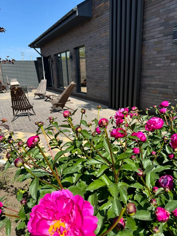 Новый дом с подогреваемым бассейном и сауной