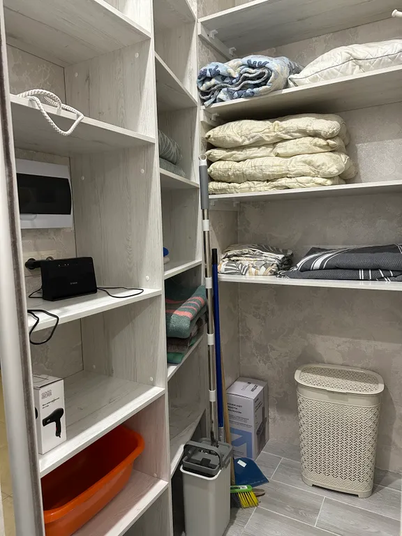 Чистая просторная квартира с видом на Волгу