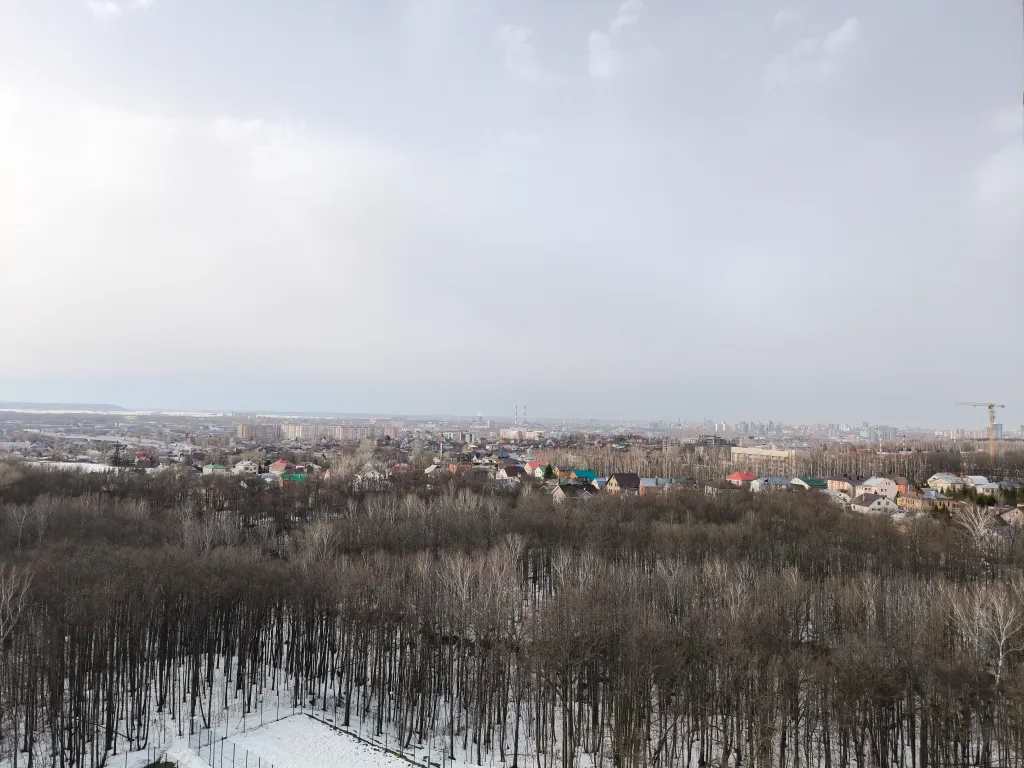 Видовая, с террасой, однокомнатная квартира возле РКБ