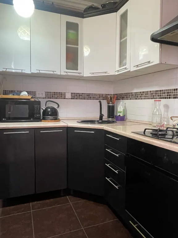 Хорошая, уютная квартира в центре города рядом с Чёрным морем