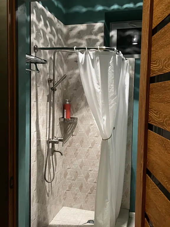 Домик с террасой и своей территорией