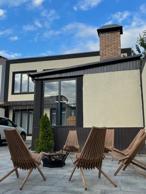 Уютный дом с видом на горы