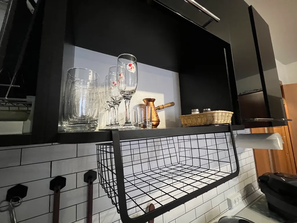 Уютная студия в Северном с кроватью и диваном