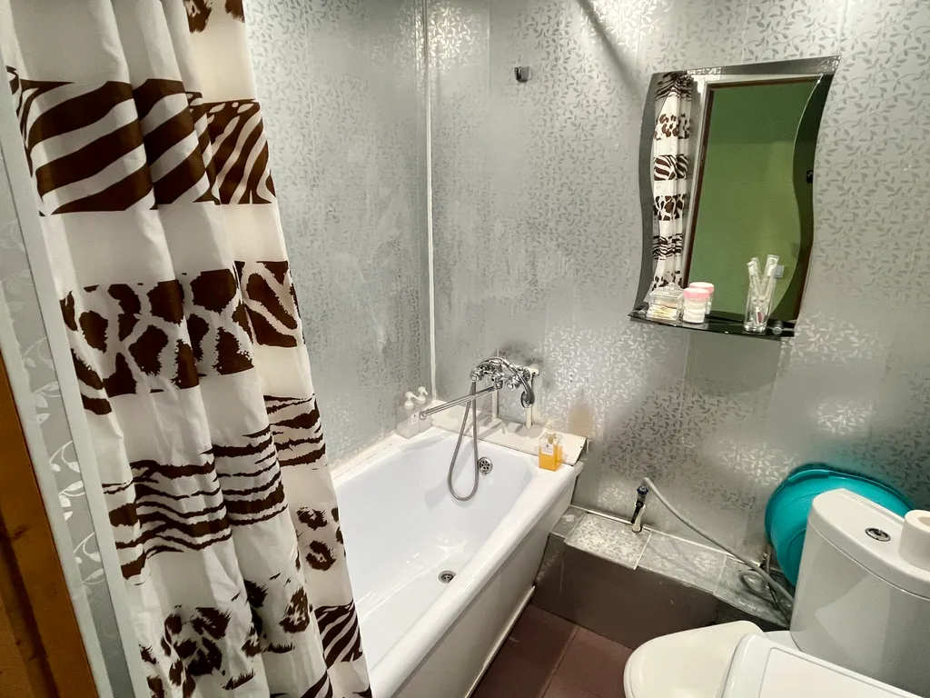 Однокомнатная квартира люкс в районе Универсама-2