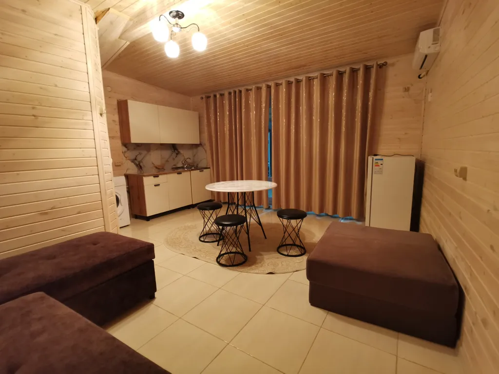 Комнаты у побережья Каспийского моря